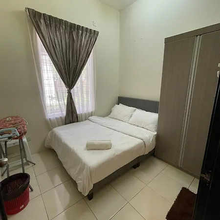 D Jannah Homestay Seri Iskandar Perak Exterior photo
